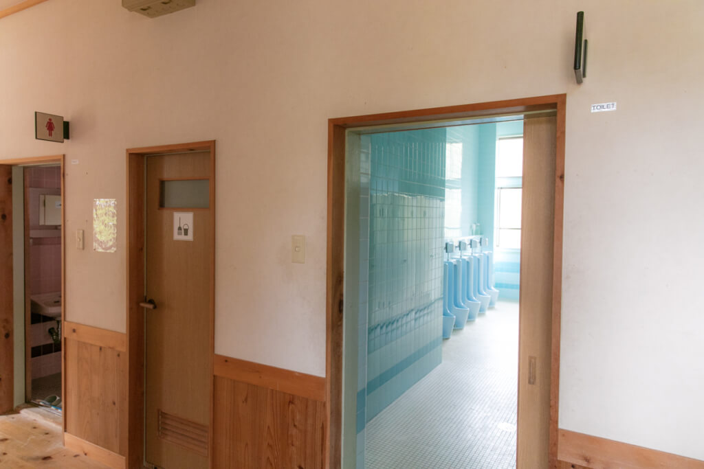 和歌山県新宮市　小口自然の家　トイレ
