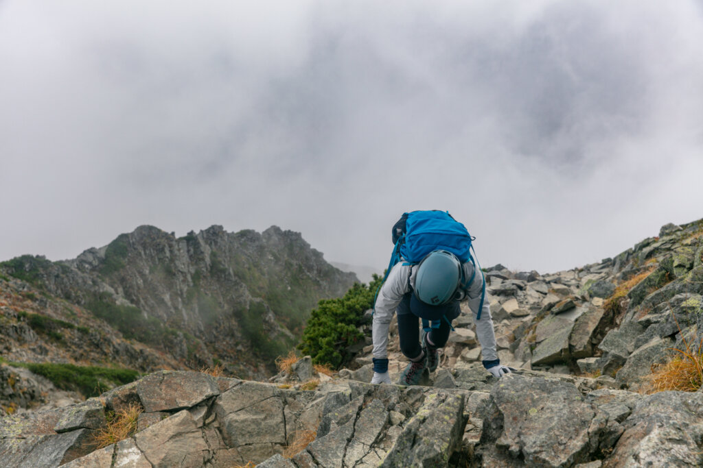 西穂の岩登り